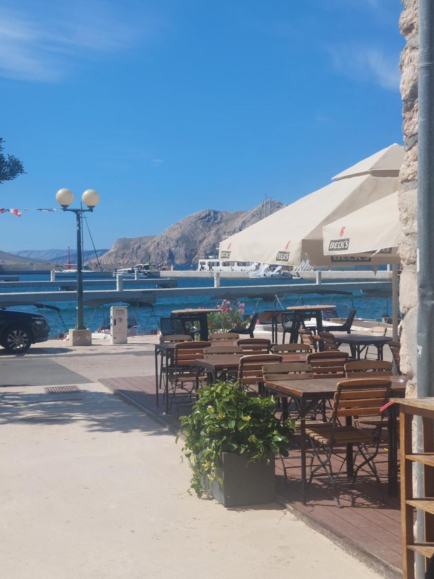 Apartments R&B Baška Eksteriør billede
